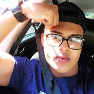 Meet your Posher, Neloy